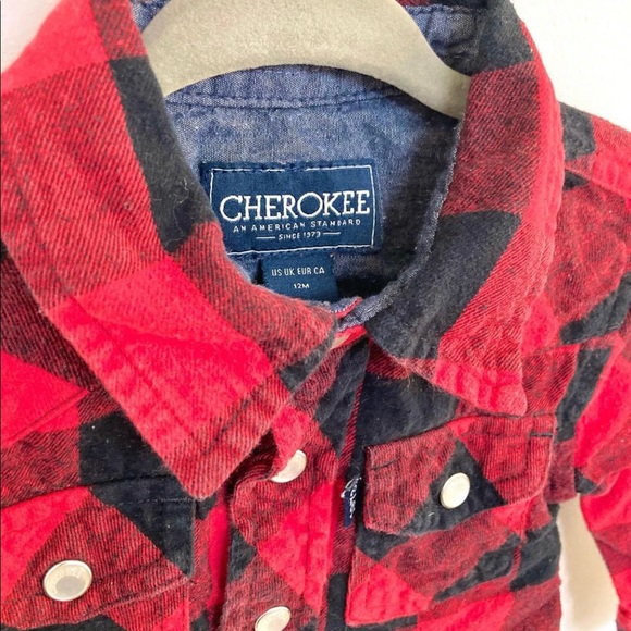 Plaid Collared Shirt - Picture 2 of 3